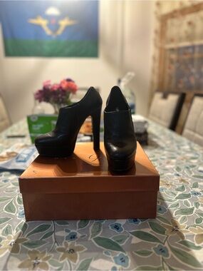 Nando Muzi Black Leather High Heel Platform Booties